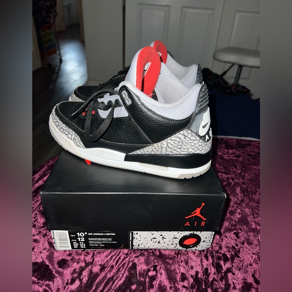 Air Jordan Retro 3